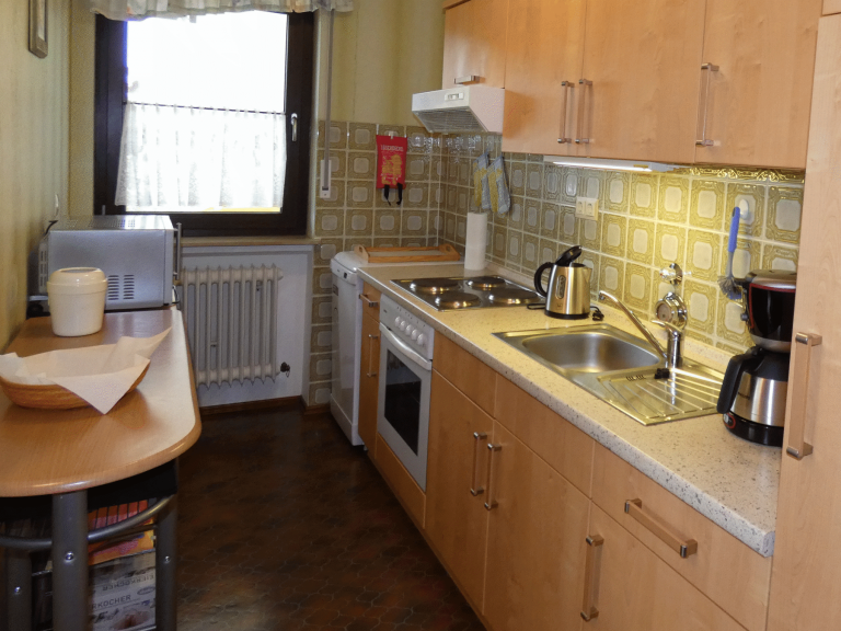 Küche in der Ferienwohnung Schachen